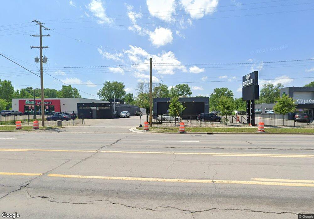 2502 S Dort Hwy, Flint, MI 48507 - photo 1