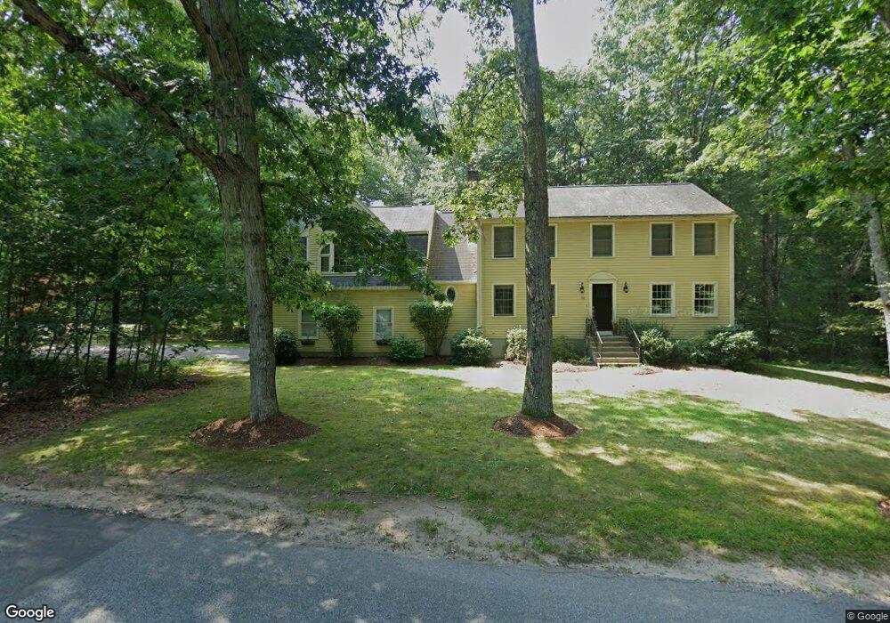 530 Maple St, Franklin, MA 02038 - photo 1