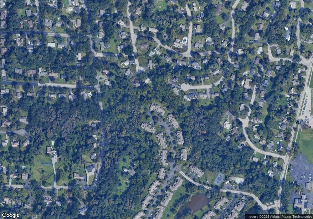 31 Prestwick Ct, Poughkeepsie, NY 12603 - photo 1