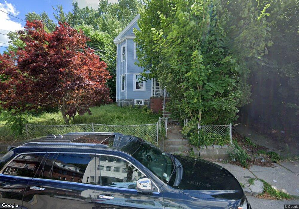 124 Glendower Rd, Roslindale, MA 02131 - photo 1