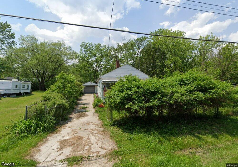 2100 Nedra St, Flint, MI 48532 - photo 1