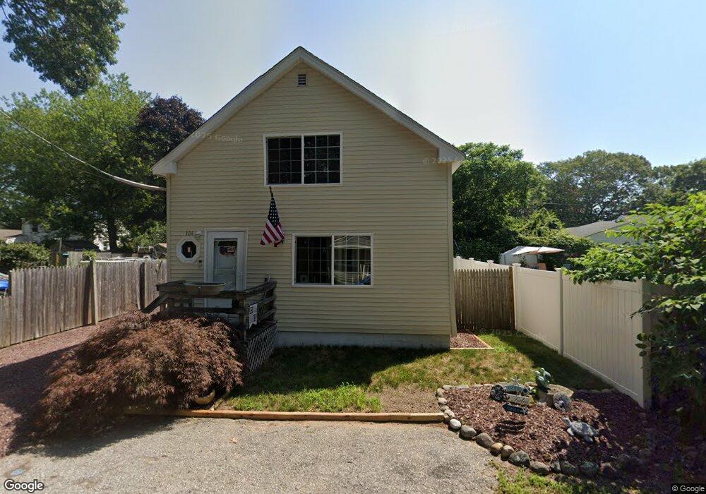 104 Tampa Ave, Warwick, RI 02889 - photo 1