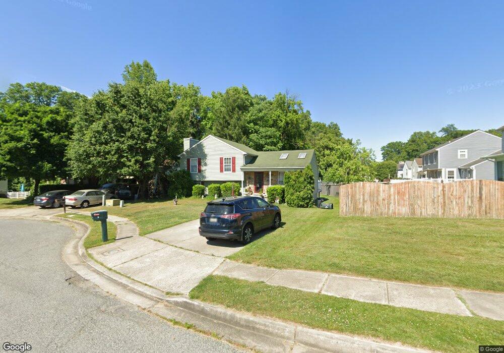 3 Yew Ct, Essex, MD 21221 - photo 1