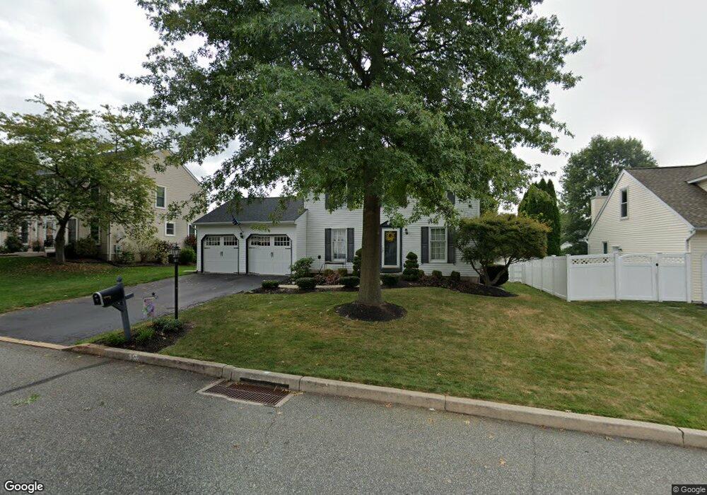 141 Abbey Dr, Royersford, PA 19468 - photo 1