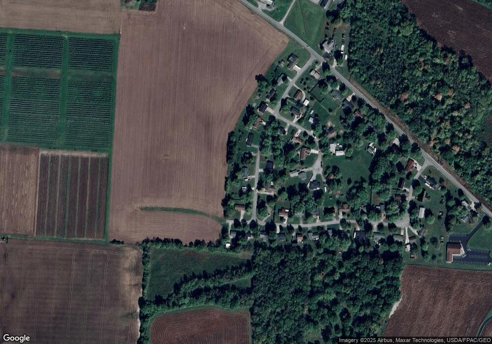 23909 Eisenhower Dr, Circleville, OH 43113 - photo 1