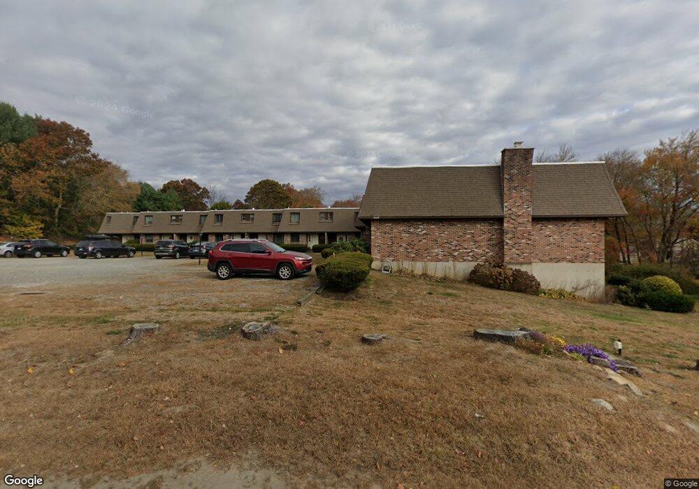 31 W Main St unit 7, Niantic, CT 06357 - photo 1