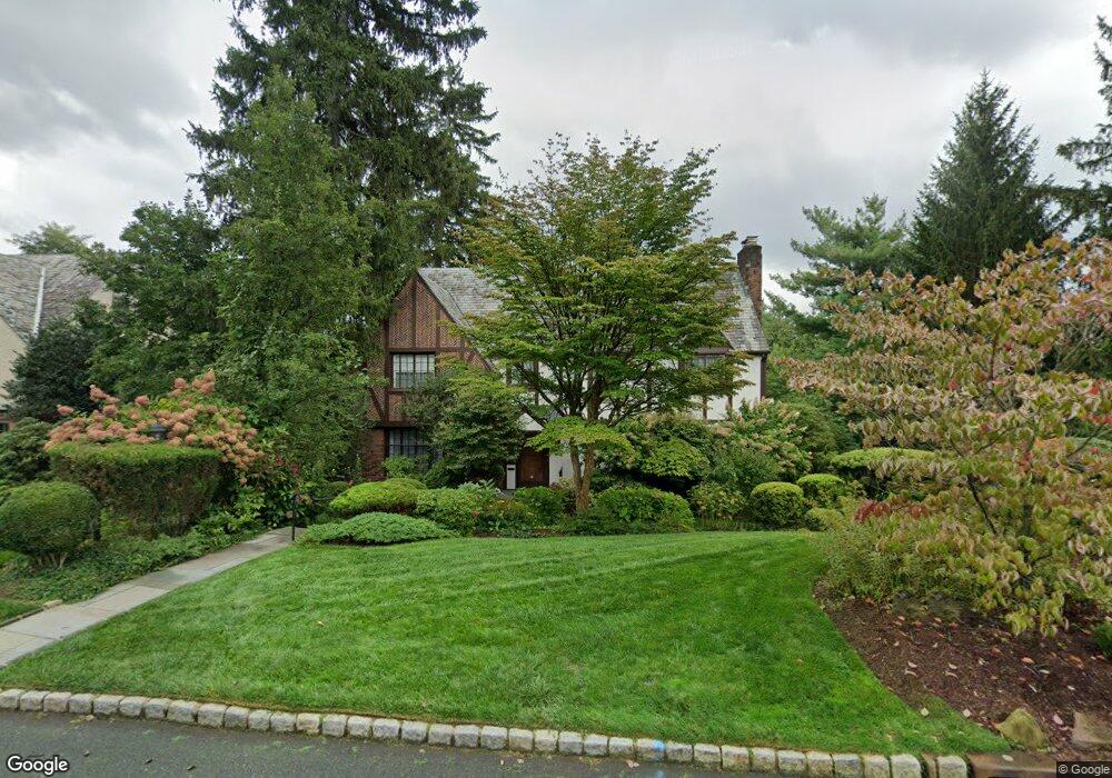 160 Eagle Rock Way, Montclair, NJ 07042 - photo 1