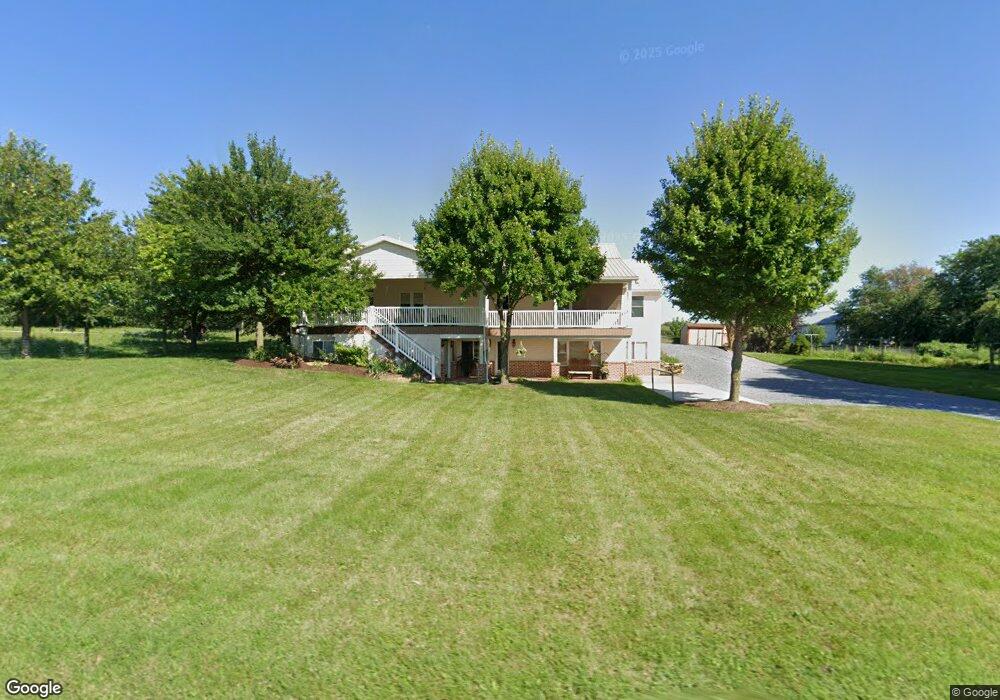 267 N Shirk Rd, New Holland, PA 17557 - photo 1