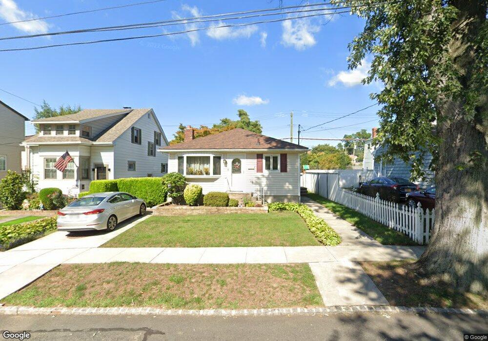 7 7th St, Staten Island, NY 10306 - photo 1