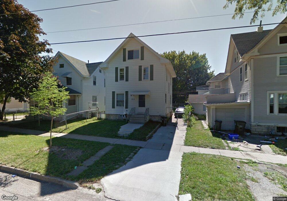 611 17th St SE, Cedar Rapids, IA 52403 - photo 1