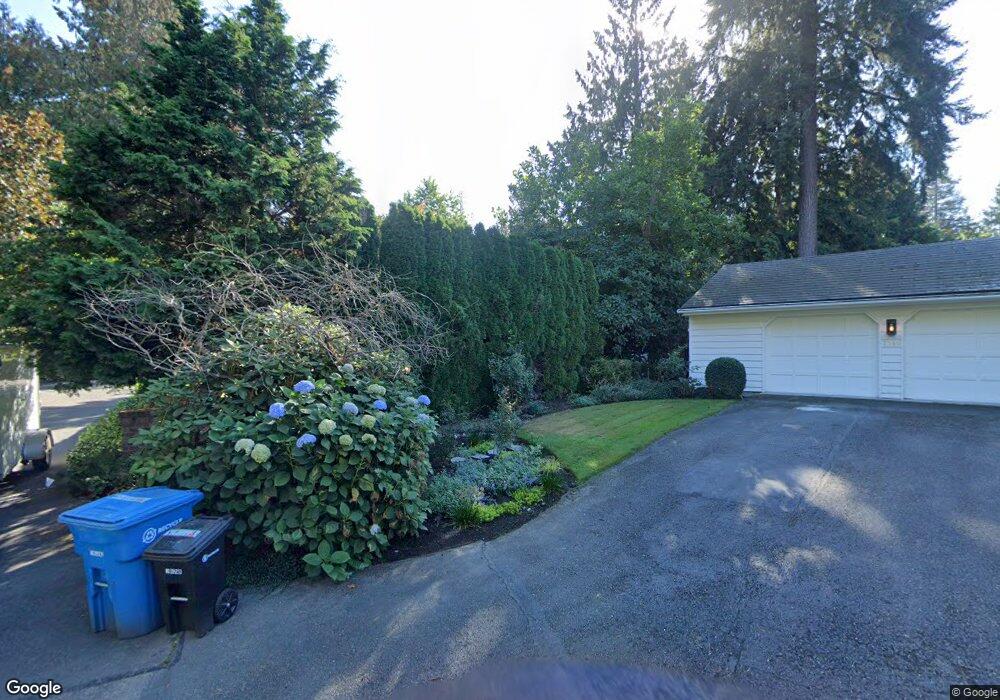7350 W Mercer Way, Mercer Island, WA 98040 - photo 1