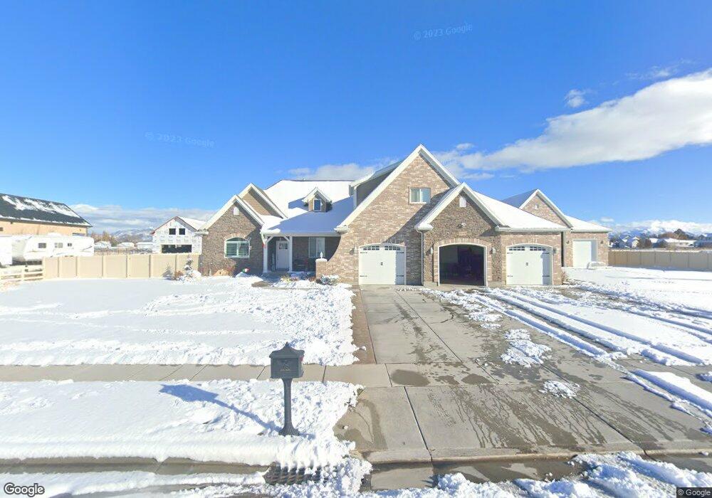 2148 N 3300 W, Clinton, UT 84015 - photo 1