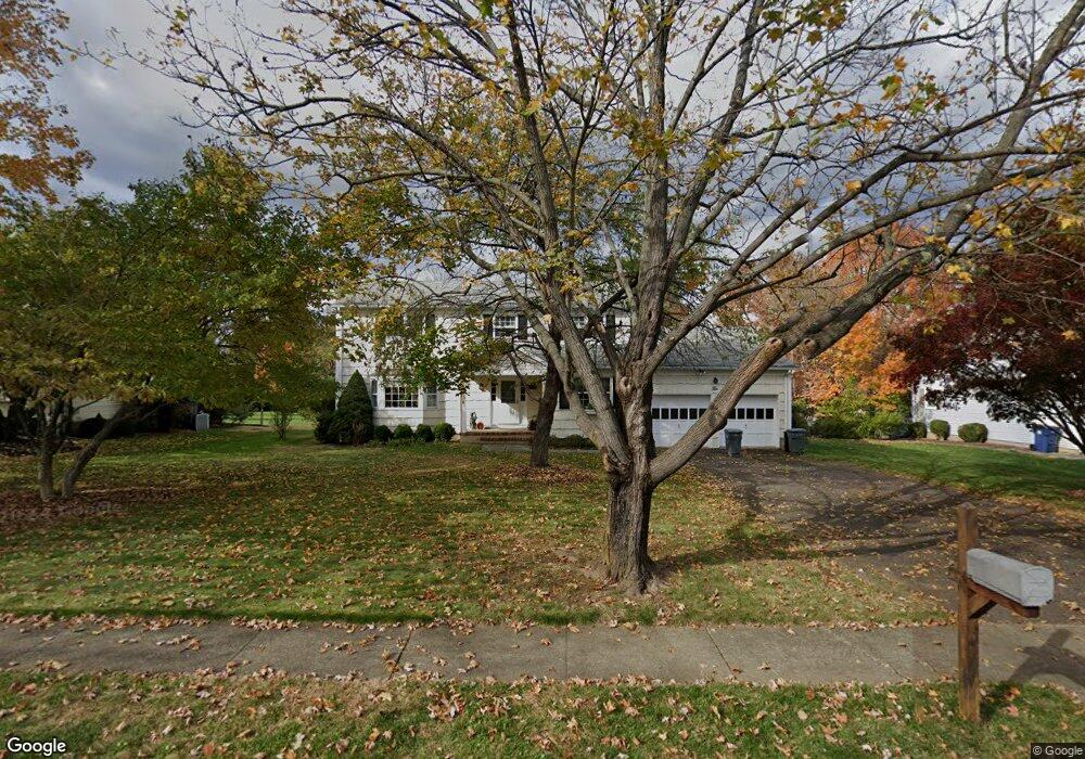 10 Hoffman Rd, Mendham, NJ 07945 - photo 1