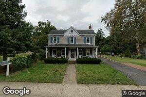 20 Sears Ave, Atlantic Highlands, NJ 07716
