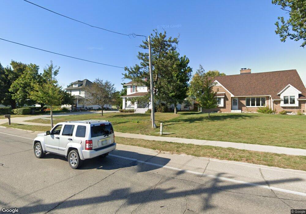 2122 Wilson Ave SW, Cedar Rapids, IA 52404 - photo 1