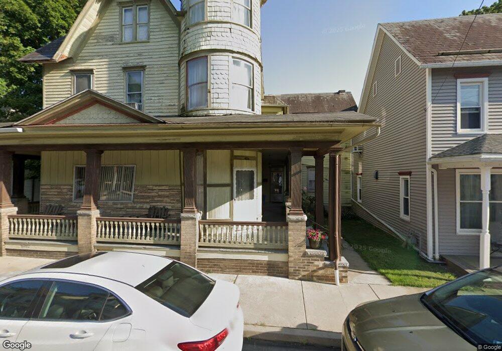 428 George St, Pen Argyl, PA 18072 - photo 1