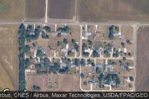 106 Rr 1, Gladstone, IL 61437