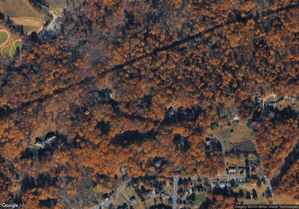 5885 Limeport Rd, Emmaus, PA 18049 - photo 1