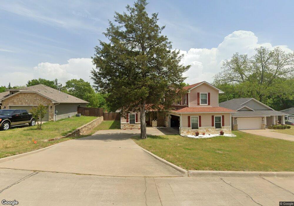 1825 Woodland Park Dr, Denison, TX 75020 - photo 1