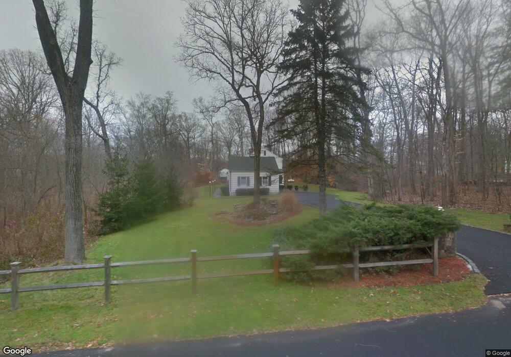 136 Beech Rd, New Canaan, CT 06840 - photo 1