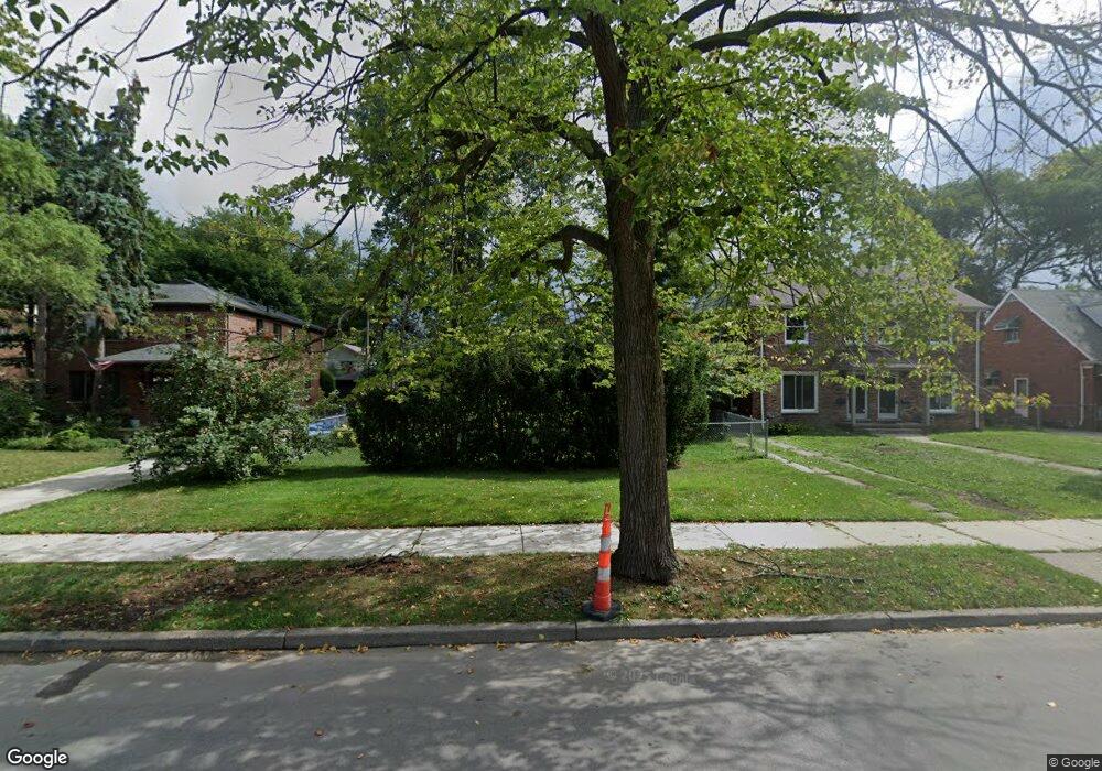 246 Alter Rd, Detroit, MI 48215 - photo 1