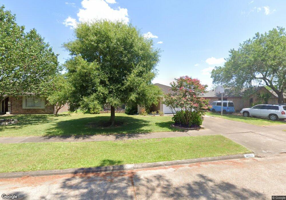 10127 Kirkdale Dr, Houston, TX 77089 - photo 1