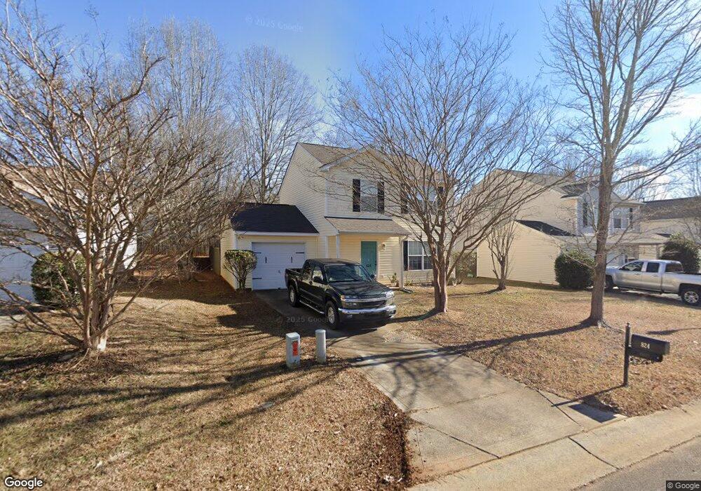 824 Settlement Dr, Clover, SC 29710 - photo 1