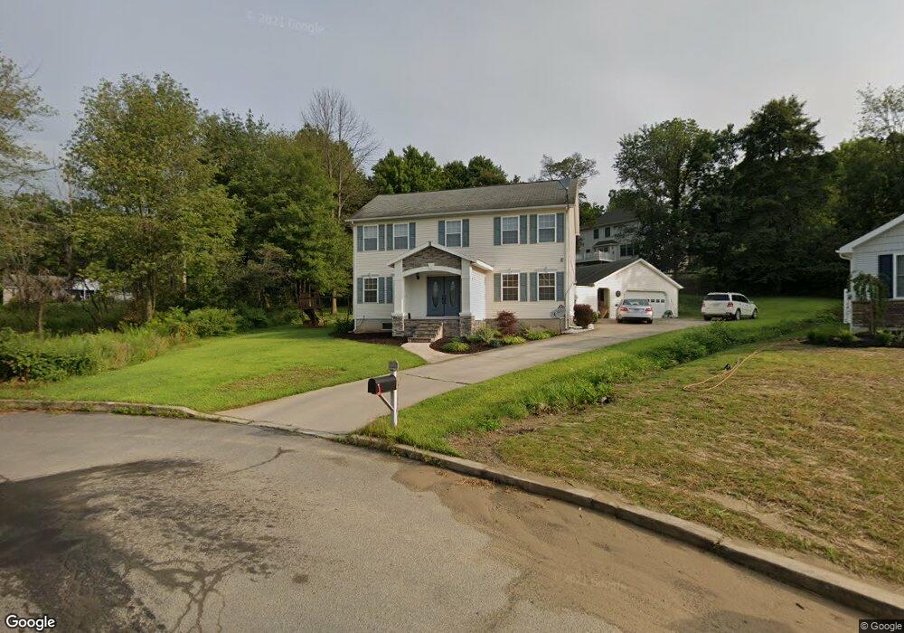 107 Norfolk Way, Scranton, PA 18504 - photo 1