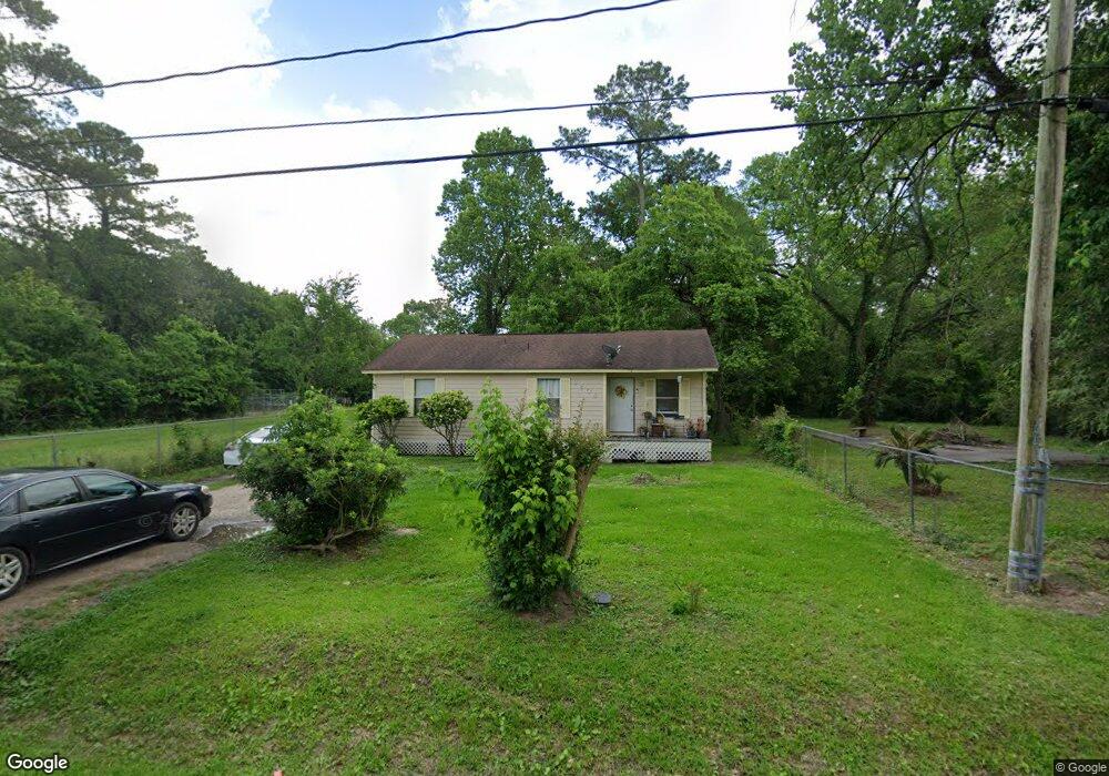 9208 Sherbourne St, Houston, TX 77016 - photo 1