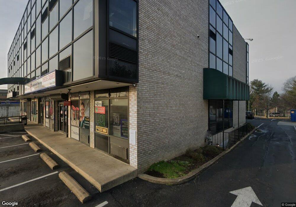 4810 Beauregard St unit 206-B, Alexandria, VA 22312 - photo 1