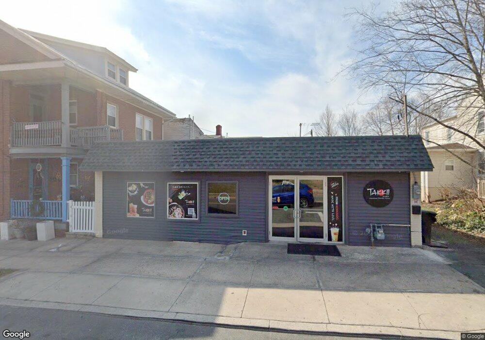 36 N 6th Ave, West Reading, PA 19611 - photo 1