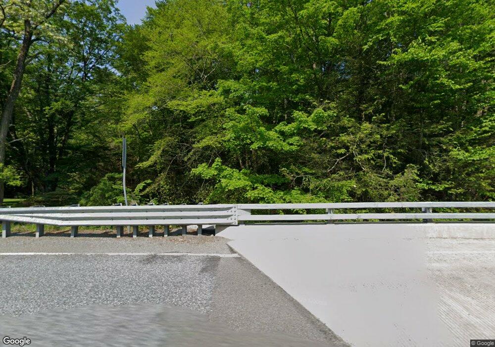 8579 Creek Rd, Canadensis, PA 18325 - photo 1