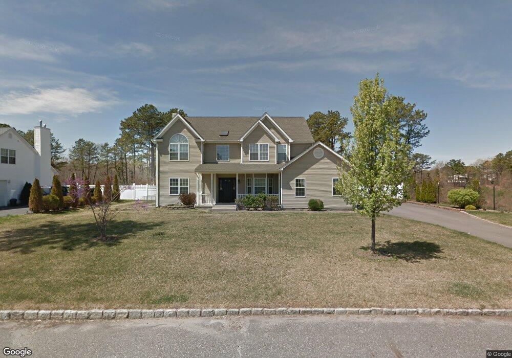 16 Jordan Dr, Medford, NY 11763 - photo 1