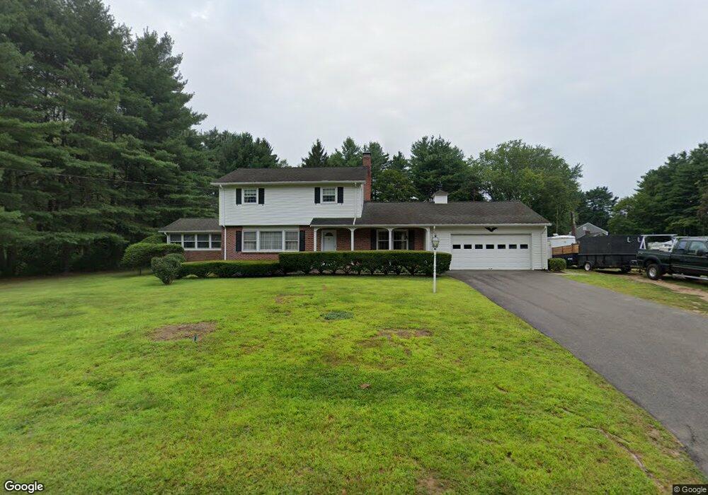 170 Craigemore Cir, Avon, CT 06001 - photo 1