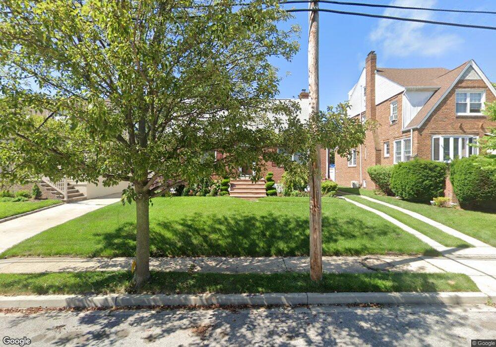 141 Page Rd, Valley Stream, NY 11581 - photo 1