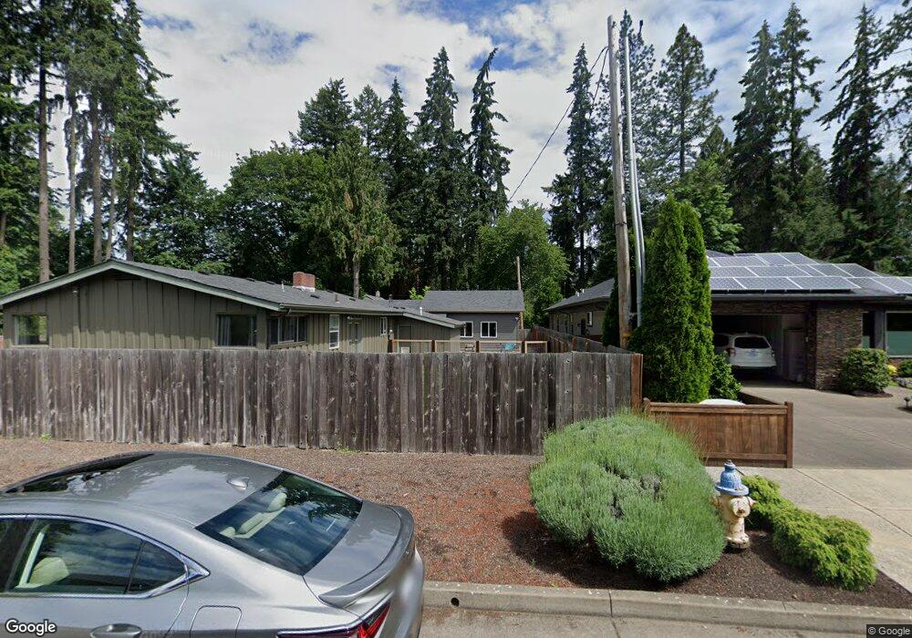 1421 Piper Ln, Eugene, OR 97401 - photo 1