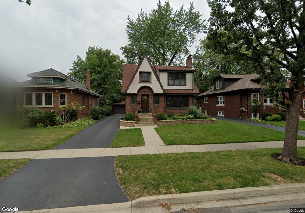 582 S Bryan St, Elmhurst, IL 60126 - photo 1