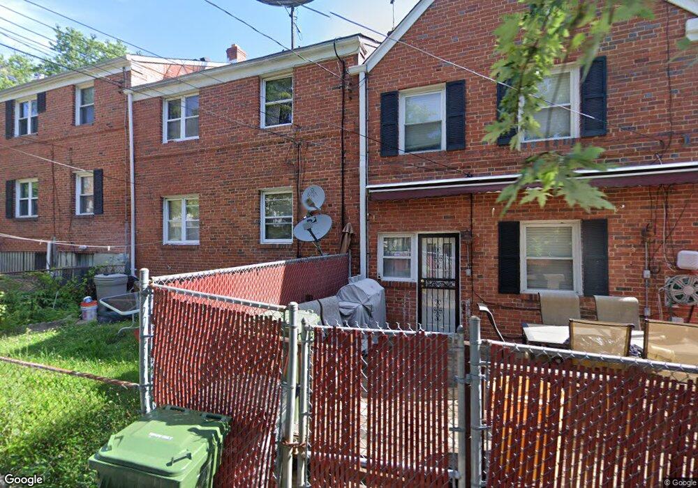 3803 Stokes Dr, Baltimore, MD 21229 - photo 1