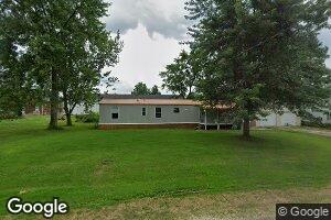 113 4th St, Xenia, IL 62899