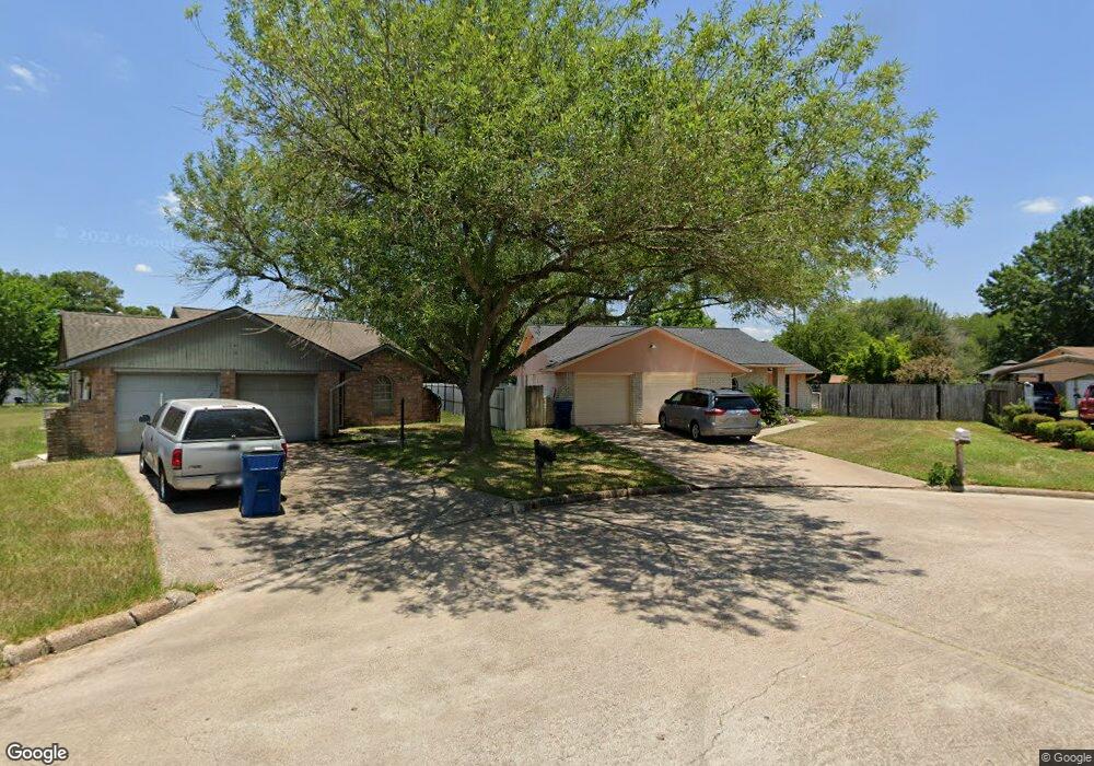8722 Bedworth Ln, Houston, TX 77088 - photo 1