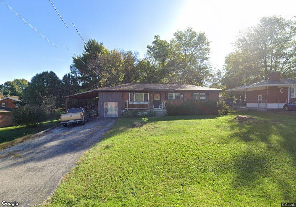 7805 Donegal Dr, Louisville, KY 40219 - photo 1