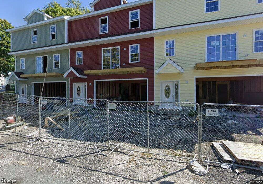 4 Waverly St, Worcester, MA 01604 - photo 1