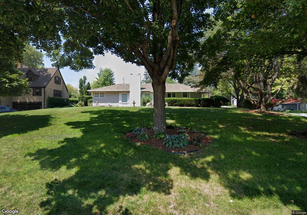 1700 S Elm St, Shenandoah, IA 51601 - photo 1