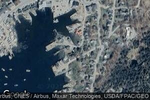 24 Clamshell Aly, Vinalhaven, ME 04863