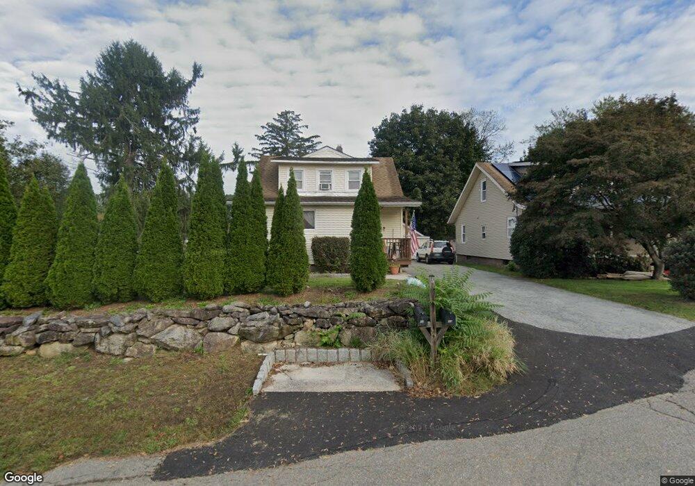 4 Elm St, Cortlandt Manor, NY 10567 - photo 1