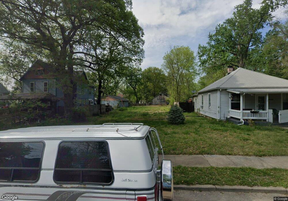 2206 SW Duane St, Topeka, KS 66606 - photo 1