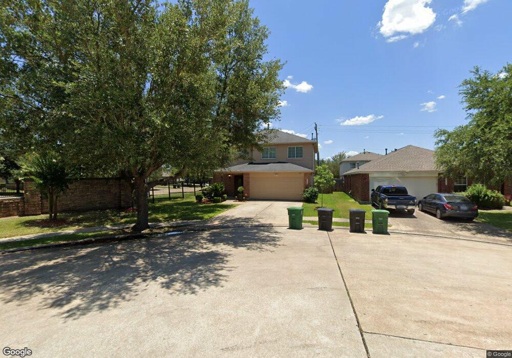8946 Clearbourne Ln, Houston, TX 77075 - photo 1