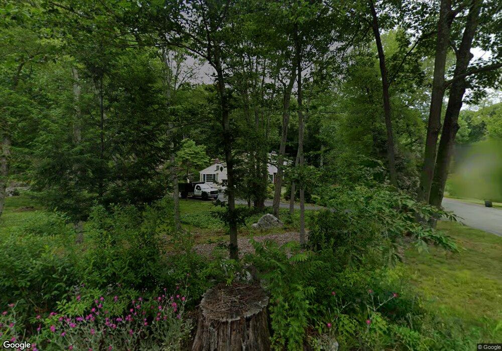 12 Chestnut Hill Rd, Stamford, CT 06903 - photo 1