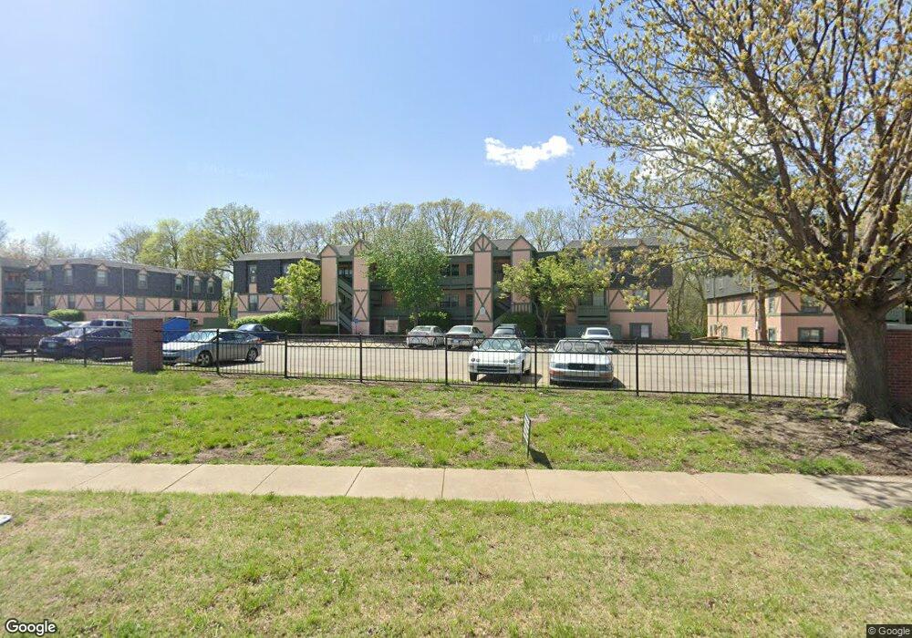 2937 SW Mcclure Rd unit 210, Topeka, KS 66614 - photo 1