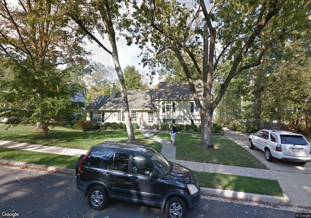 820 Elaine Ct, Alexandria, VA 22308 - photo 1